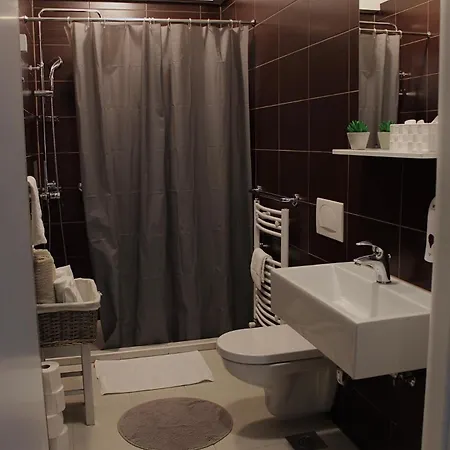 Donatella Apartman